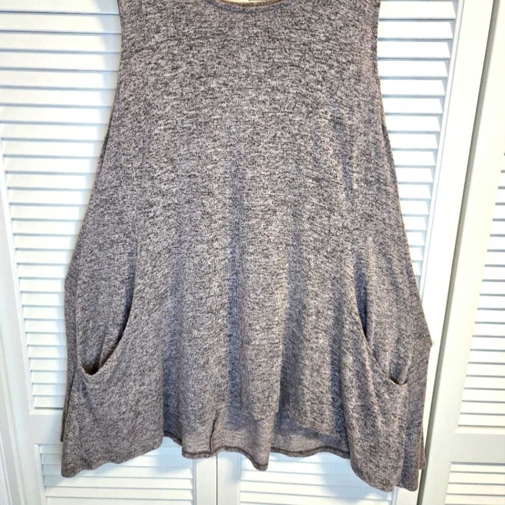 Maurices Heather Gray Sleeveless Women's Tank With Pockets Sz 1  CASUAL.